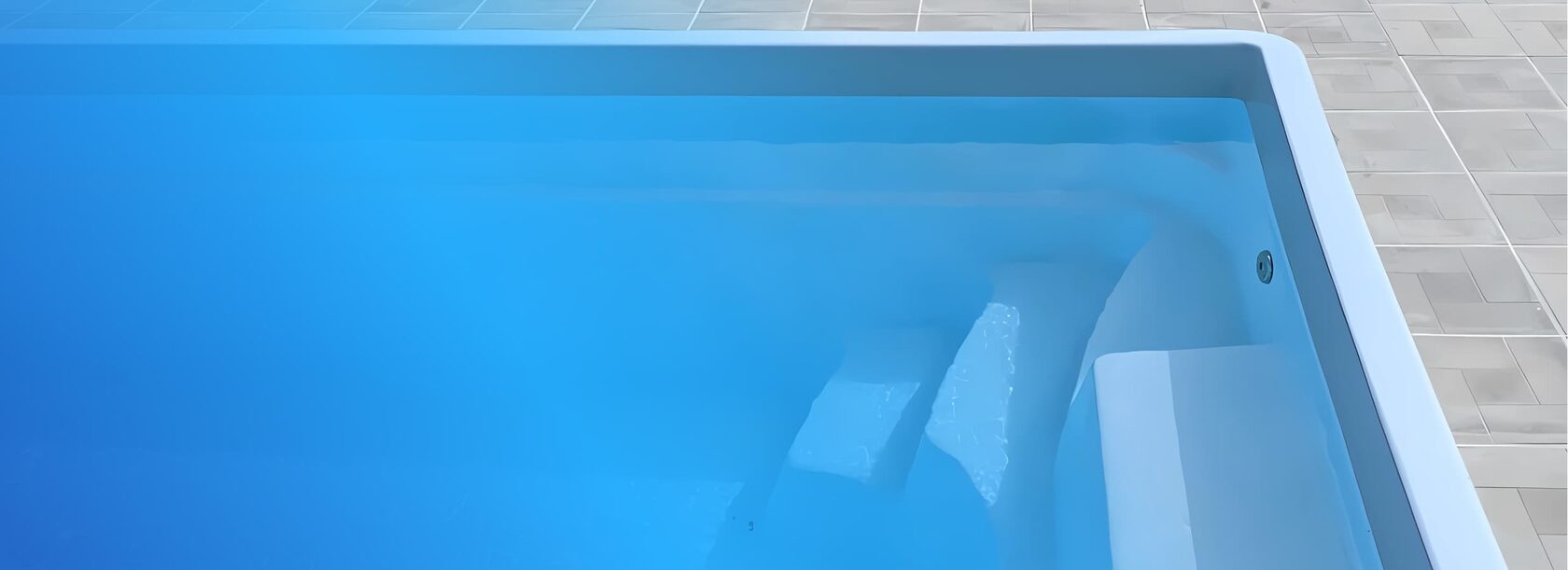 Бордюрный камень для бассейна — установка в Барнауле